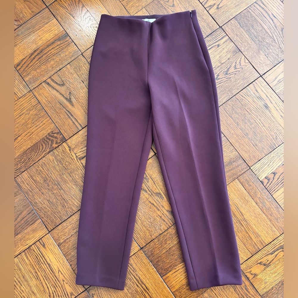 Babaton Aritzia woman’s plum slacks size medium